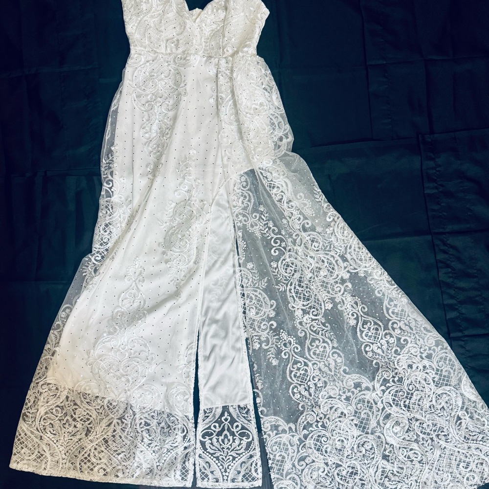SHEIN White Lace Beaded Wedding Gown